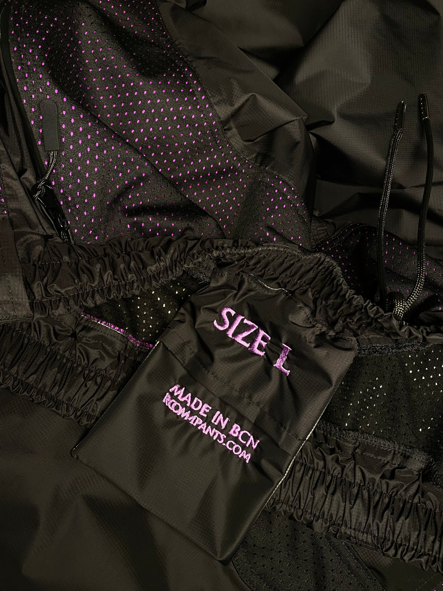 TRACKPANTS CLIMAX 2.0 - BLACK/PURPLE - SIZE L